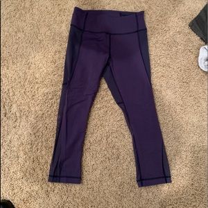 Lululemon leggings!